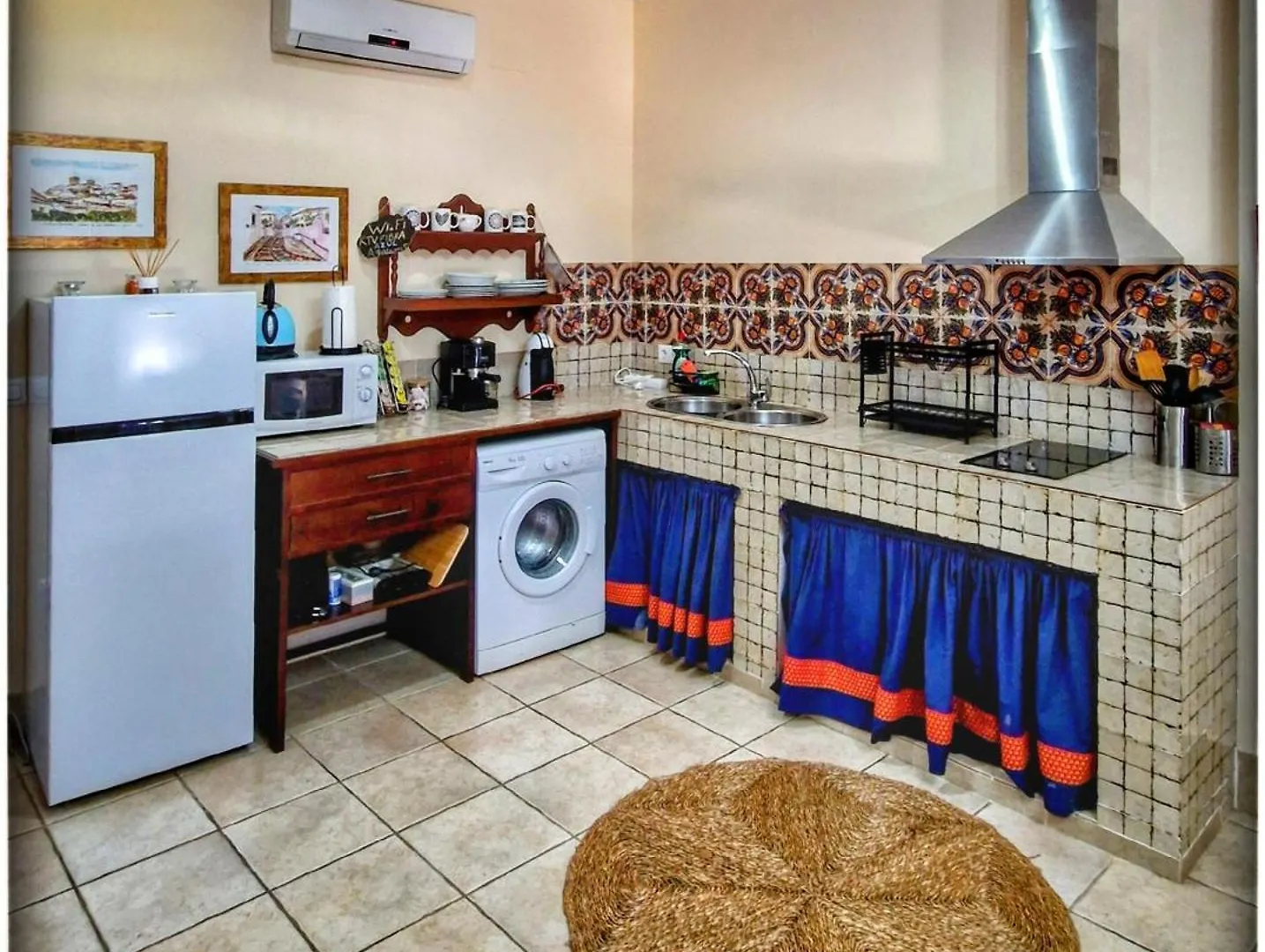 Holiday home Casa Rural Casita De Chocolate Constantina Spain